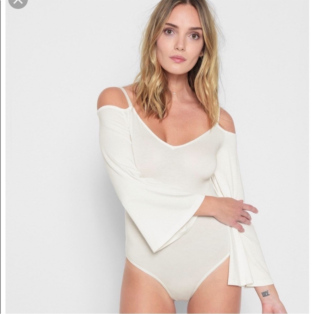 7 for all Mankind Cream Flared Long Sleeve Open Shoulder Thong Bodysuit